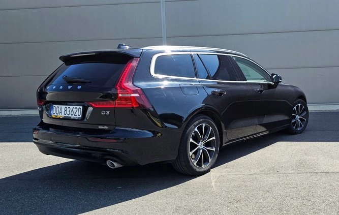 Volvo V60 cena 89900 przebieg: 115000, rok produkcji 2019 z Oława małe 667